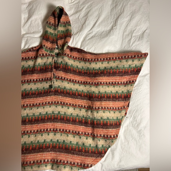 Vintage Wool Blend Poncho - Picture 1 of 5